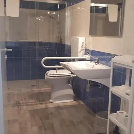 Konukevi Cuor Di Leone 3*